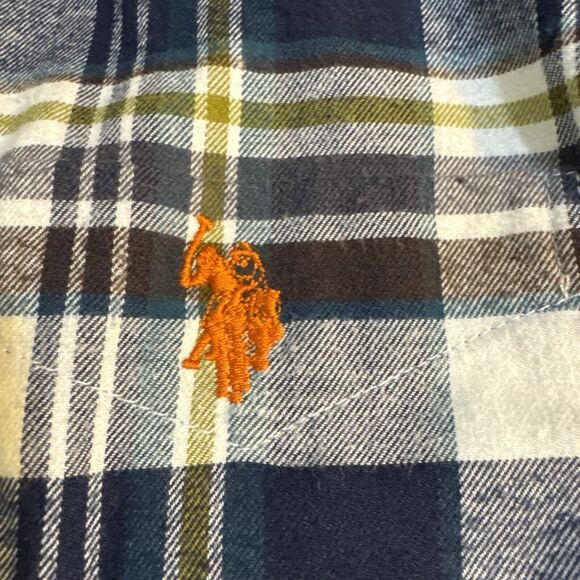 U.S. Polo Assn. Stretch Mens Flannel Button Down Shirt‎ Size L Black Plaid NICE! - Picture 3 of 6